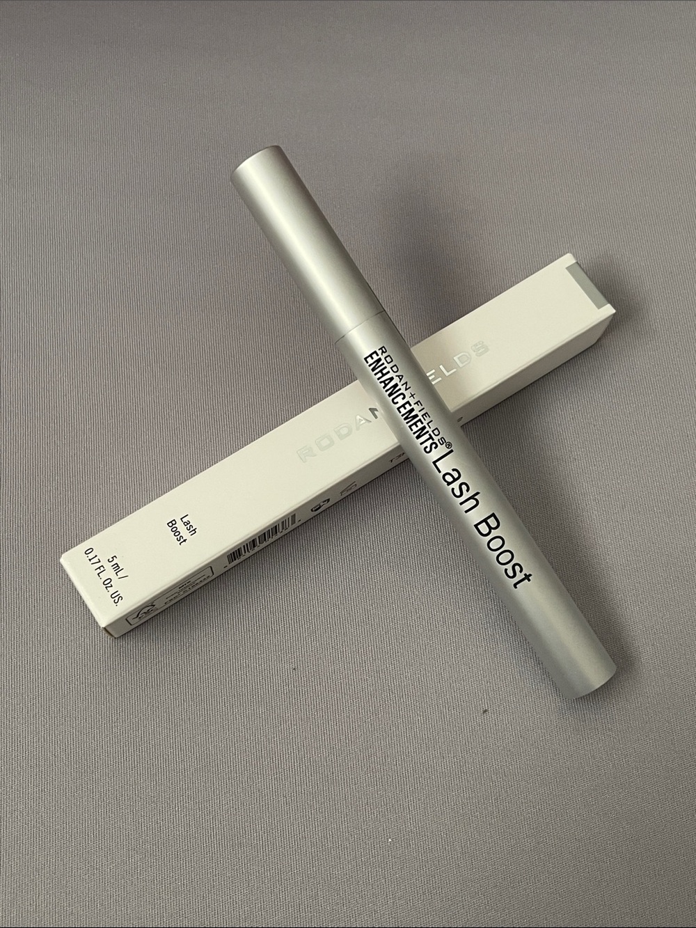 Rodan + Fields Lash Boost - Silver Tube new and sealed full size